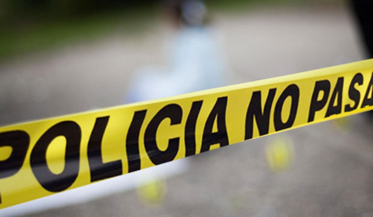 Encuentran a un hombre sin vida en el parque de Dzitbalché