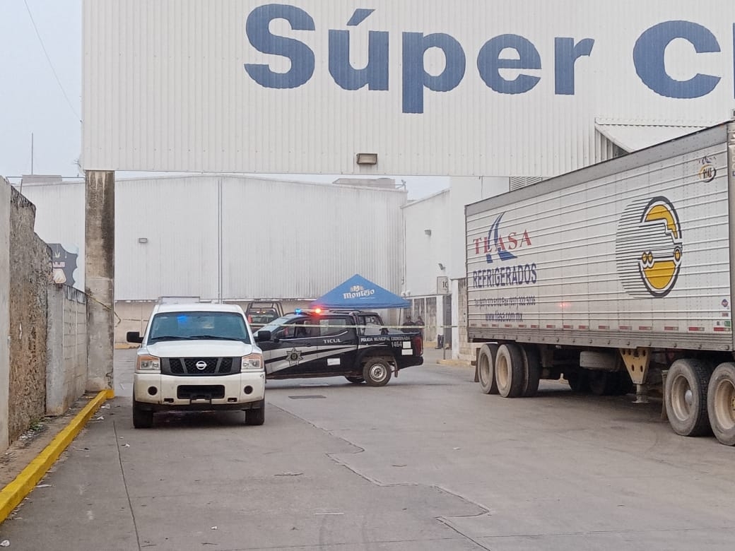 Velador es encontrado muerto al interior de un supermercado en Ticul, Yucatán