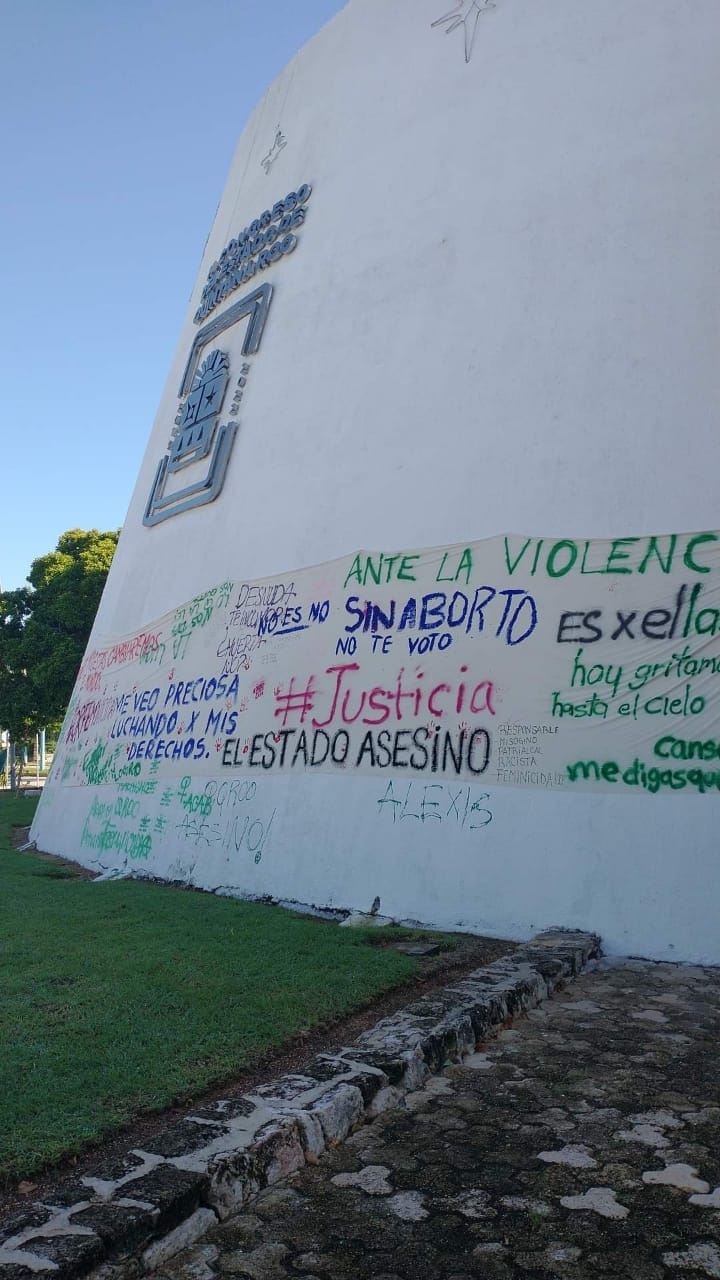 Murales y documentos del Congreso están a salvo mientras haya respeto: Red feminista