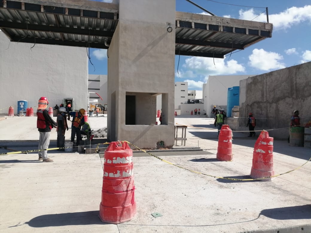 Hallan restos humanos en una construcción de hotel en Isla Mujeres