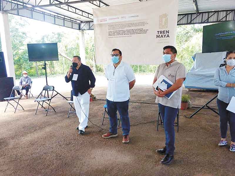 Retoman diálogos sobre del Tren Maya en Yucatán