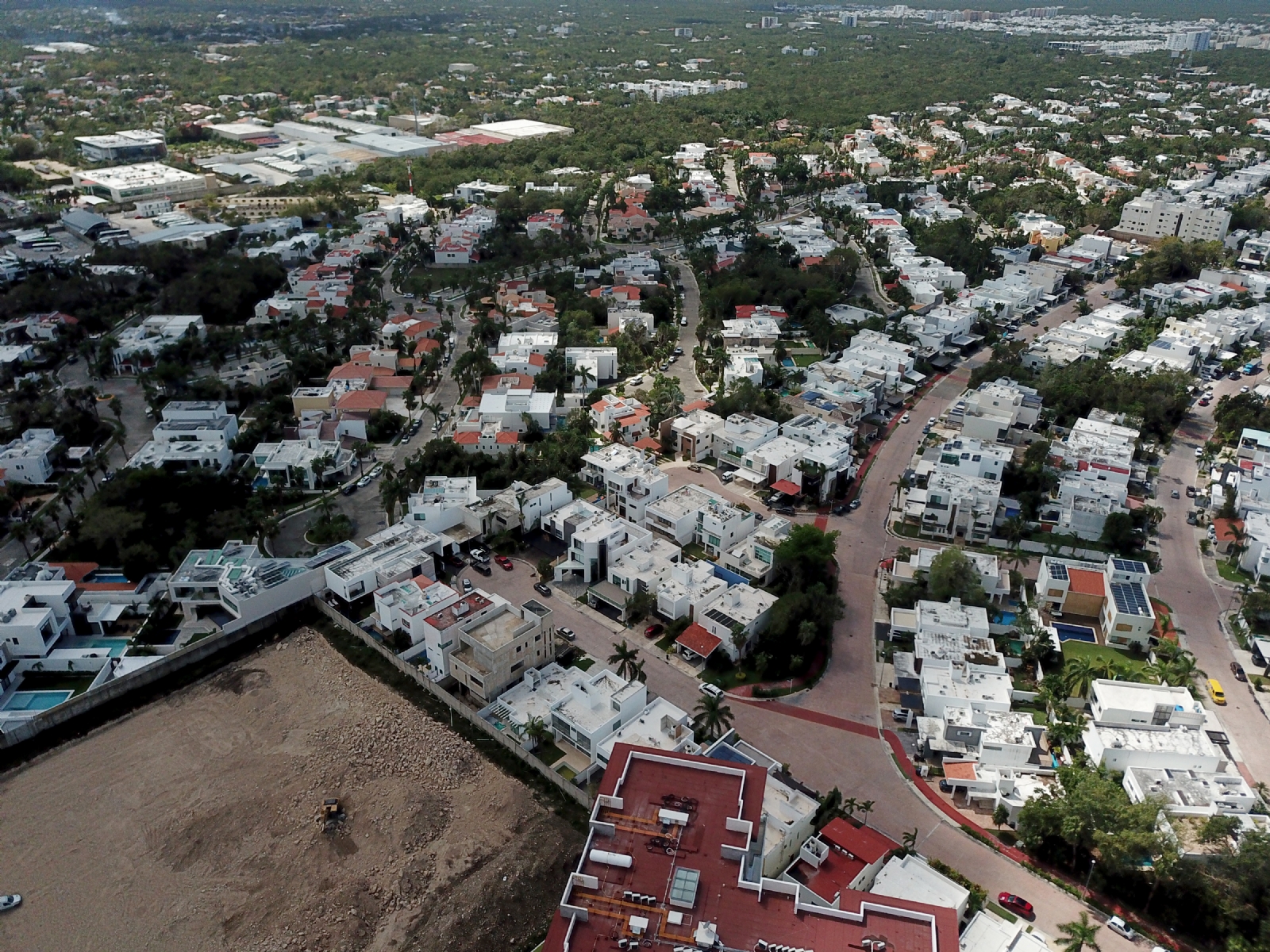 Los trabajos de construcción fueron los primeros en reactivarse durante la pandemia.