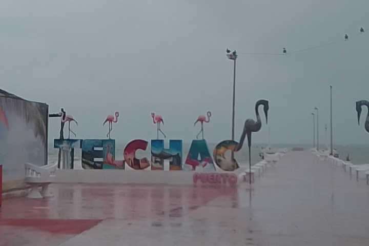 En Telchac habilitarán albergues para que las personas puedan resguardarse durante la Tormenta Tropical