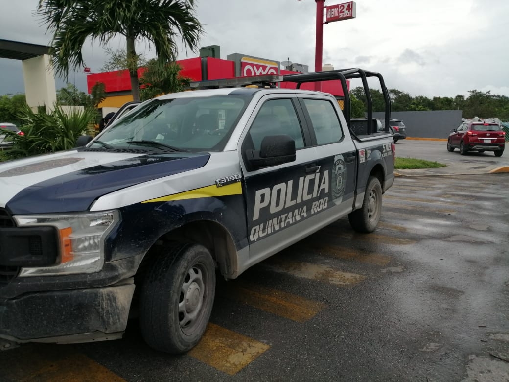 La mayoría de los robos son efectuados por la falta de medidas de seguridad, indicó el inspector de la Policía de Cancún  Foto: Darío Cruz