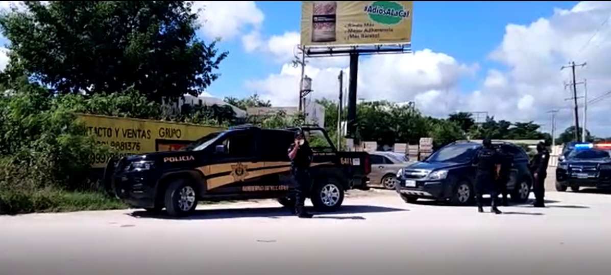 Detienen a camioneta del Estado de México en Anillo Periférico de Mérida