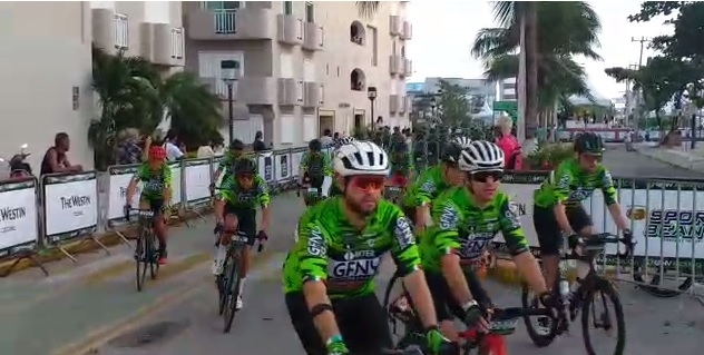 Arranca Gran Fondo New York Cozumel