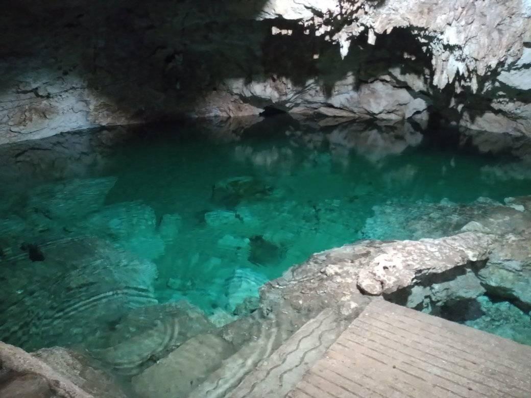 Cenote ubicado en predio de Homún abre de noche, aquí los detalles