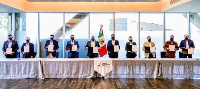 Gobernadores de oposición piden a AMLO trabajar juntos a favor de los mexicanos