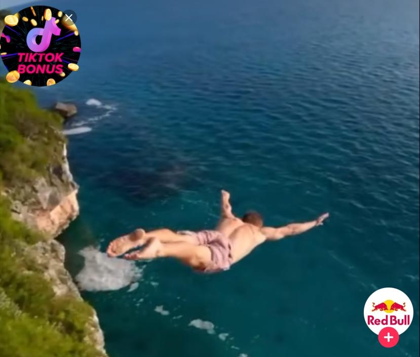 Advierten riesgos en TikTok por clavados que difunde Red Bull