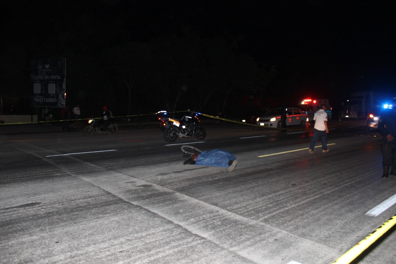 Ciclista muere atropellado en carretera Felipe Carrillo Puerto