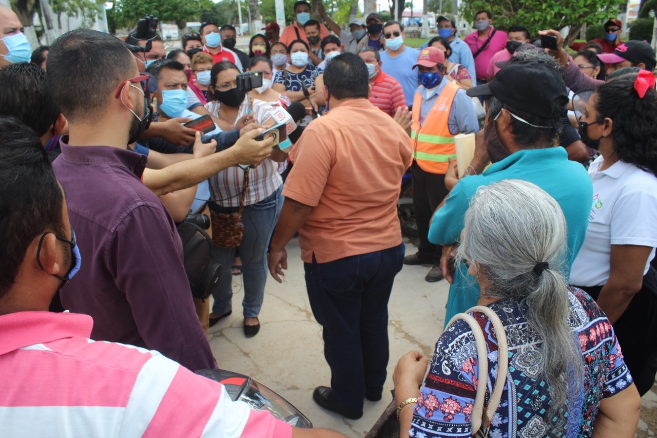 Alrededor de 400 empleados argumentaron que recibieron descuentos en el pago de su aguinaldo

