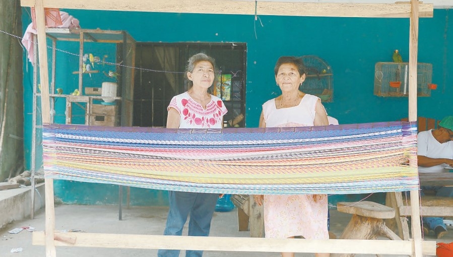 María y Maura aprendieron este arte cunado eran niñas; sus padres les enseñaron