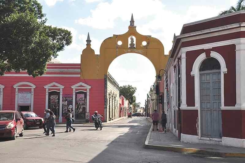 Esta es la historia de los famosos arcos de Mérida