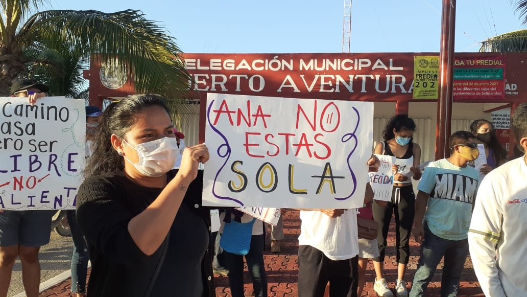 Alrededor de 60 personas se congregaron en la delegación de Puerto Aventuras