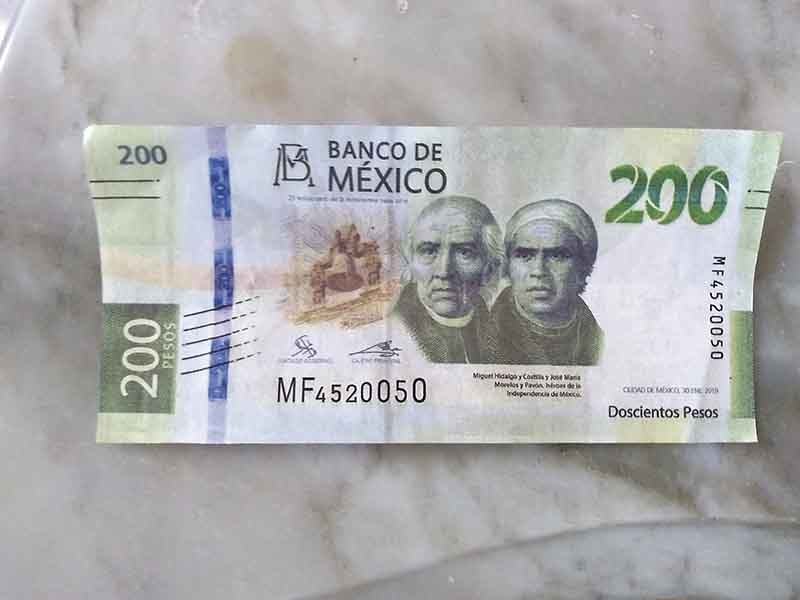Billetes falsos, siguen apareciendo en los municipios de Yucatán