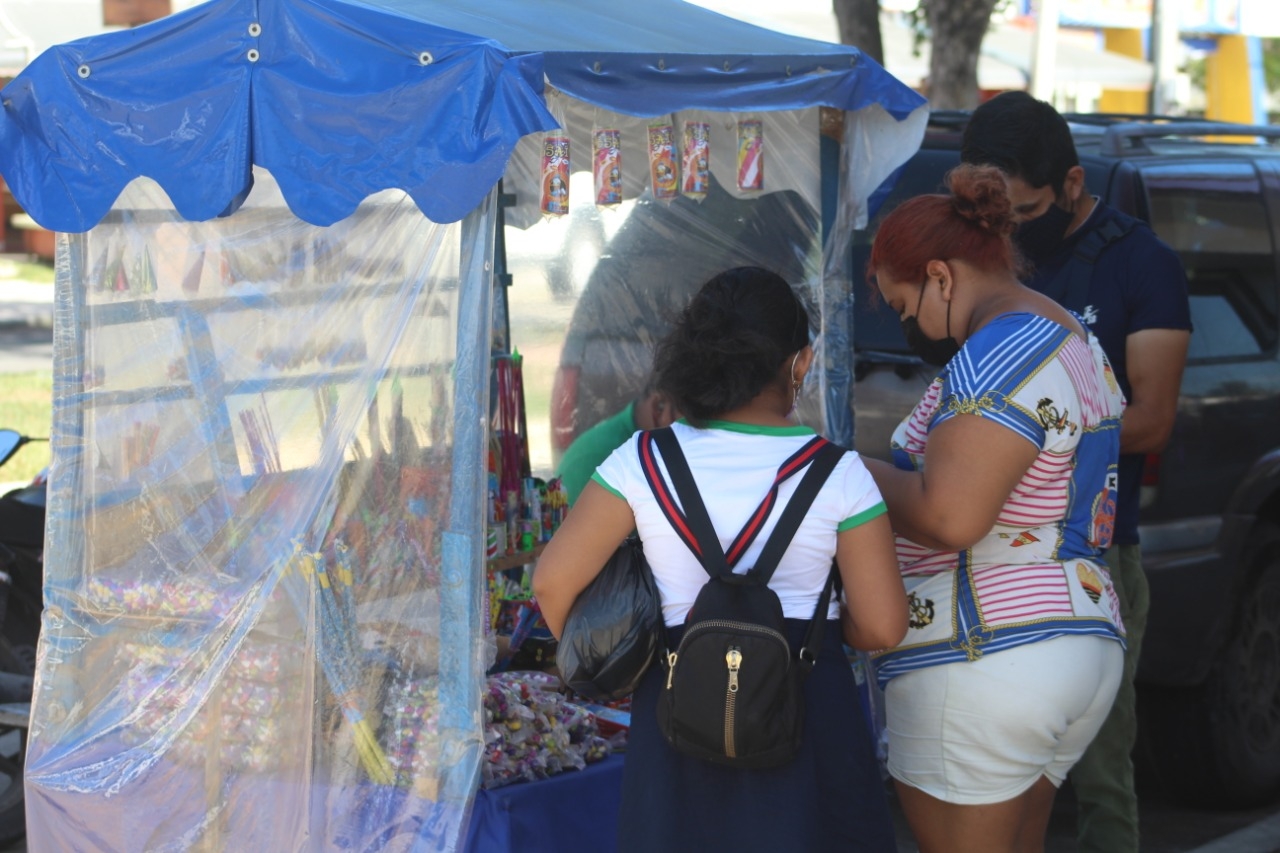 Algunas familias chetumaleñas no podrán quemar muñecos de Año Viejo