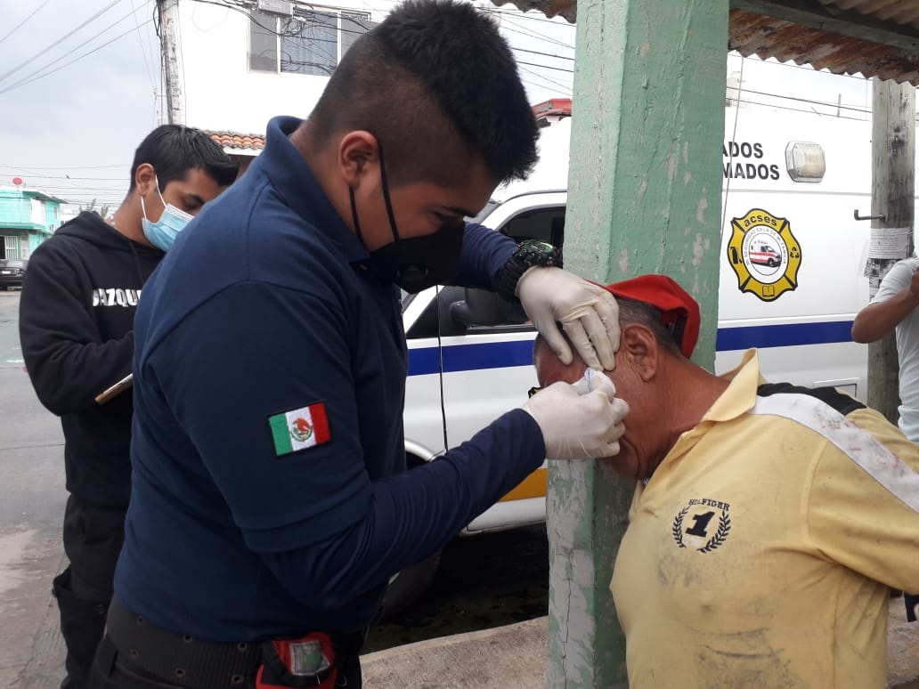 Asaltantes noquean a abuelito para quitarle su bicicleta en Ciudad del Carmen