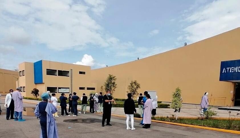 Hospital de Oaxaca sufre afectaciones por el sismo