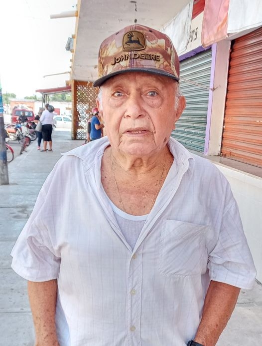 Abuelito pierde su pensión y pide apoyo