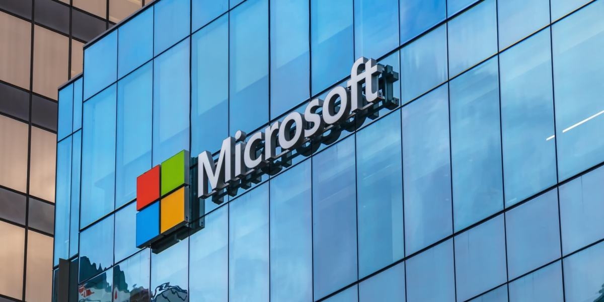 Microsoft suspendió las ventas de sus productos y servicios en Rusia, en represalia por la invasión a Ucrania ordenada por el presidente Vladimir Putin