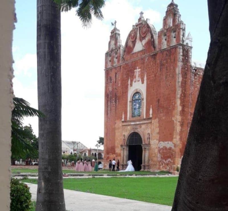 Despiden a funcionario de Ticul por acudir a boda en plena contingencia