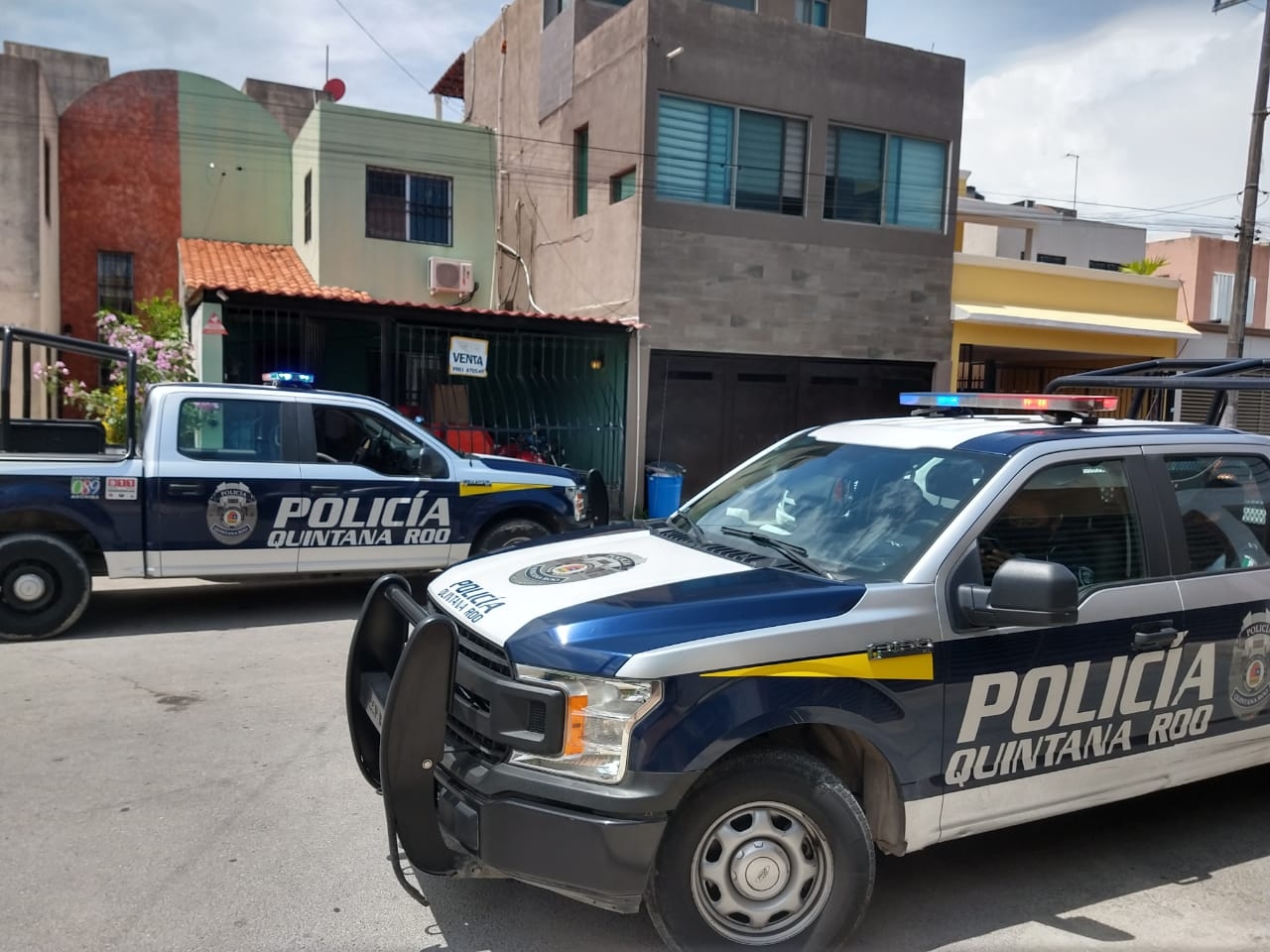 Grupo armado asalta paquetería en la Supermanzana 513 de Cancún