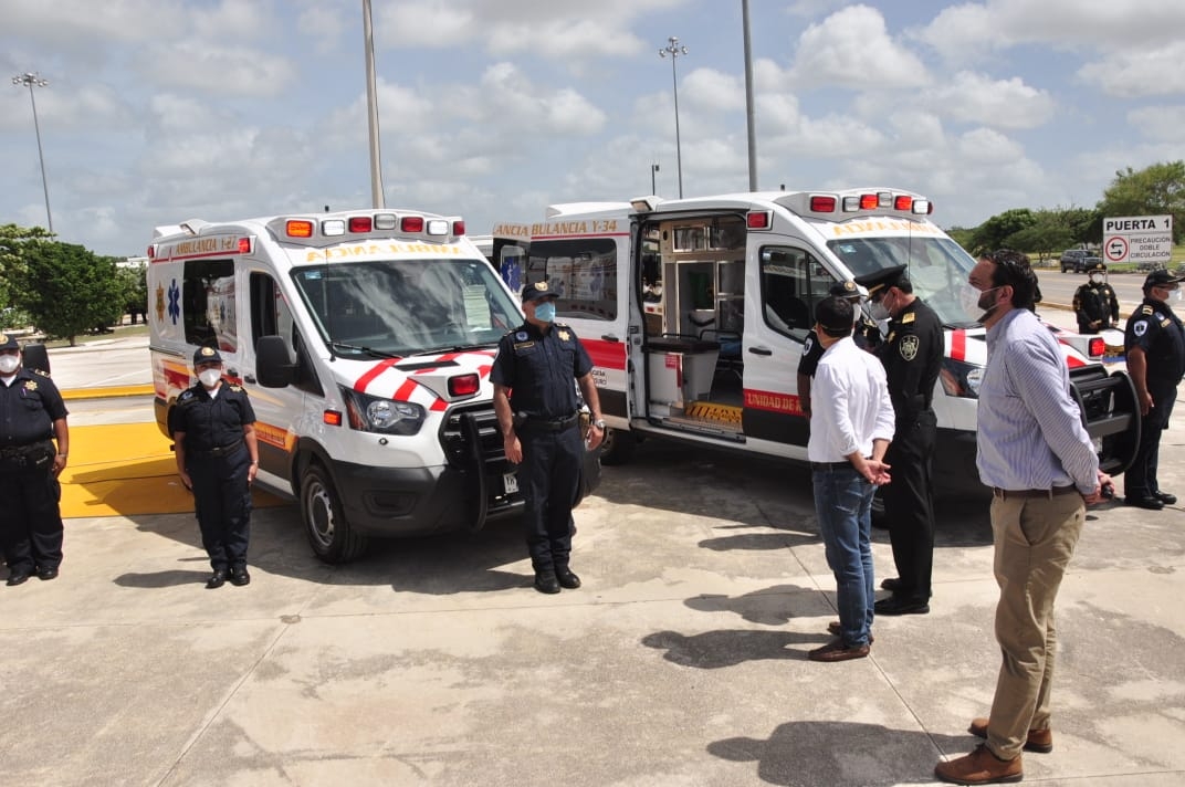 Entregan 12 ambulancias a la SSP de Yucatán; podrán trasladar a pacientes con COVID-19