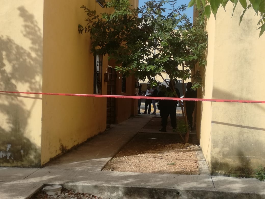 Encuentran cuerpo sin vida dentro de un refrigerador en la Región 251 de Cancún