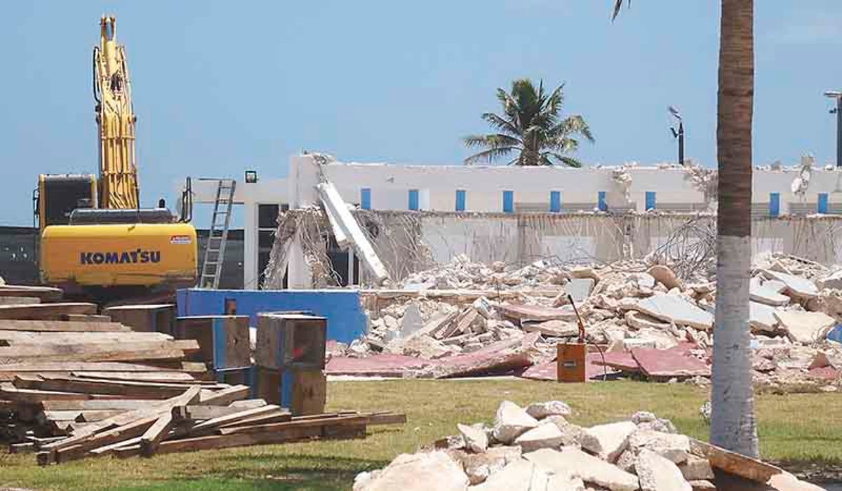 Concluye demolición del Parque de la Paz en Progreso