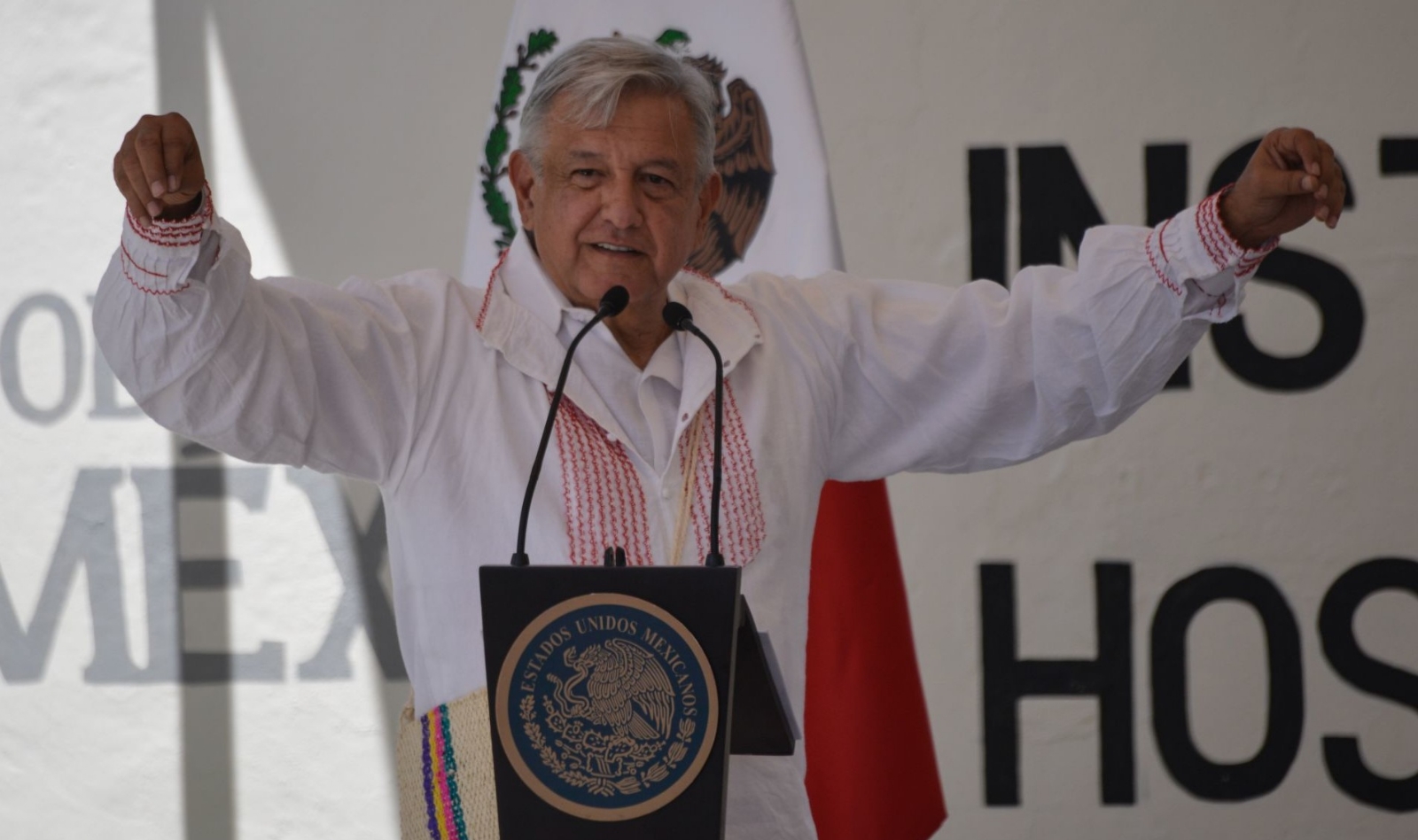 López Obrador asegura que ya perdonó a Calderón por 'robarle la presidencia'