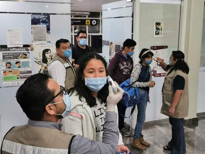 Pese a semáforo amarillo, poca afluencia en aeropuerto de Campeche