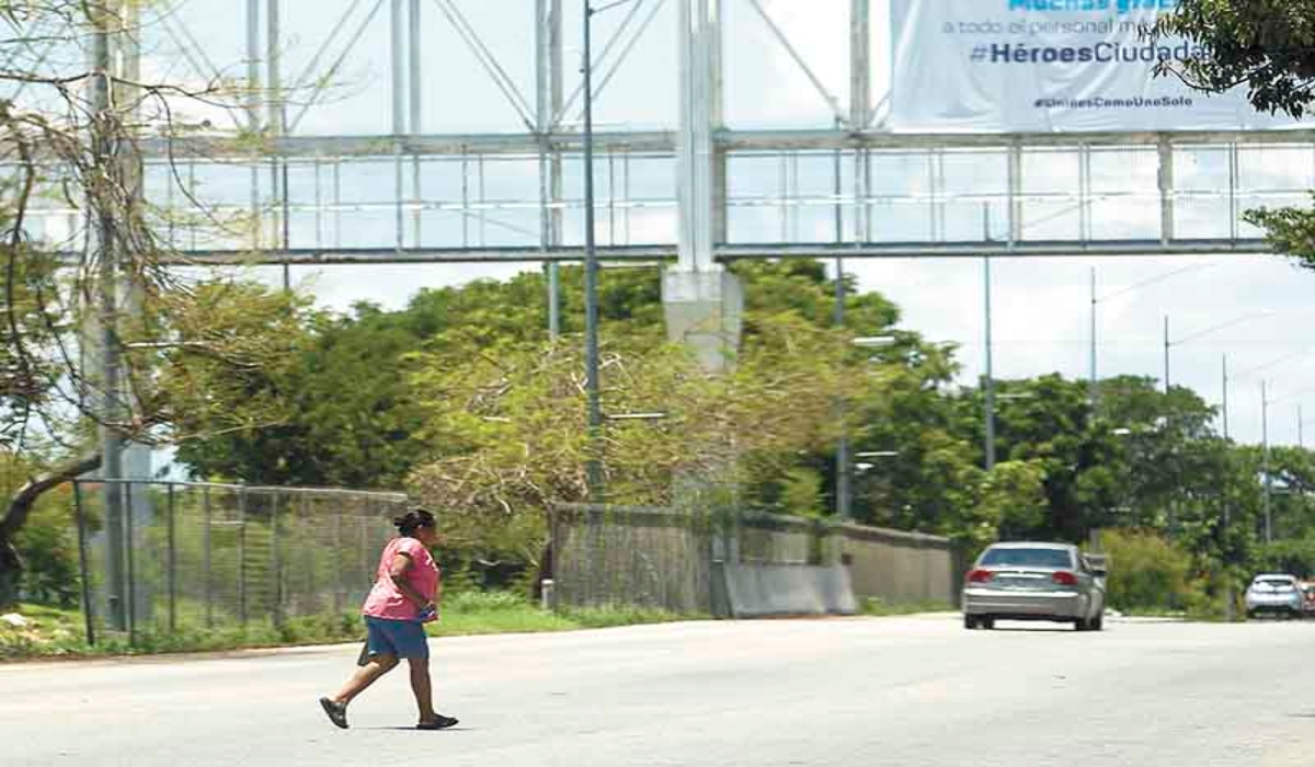 Acusan que el Periférico de Mérida es inaccesible al peatón