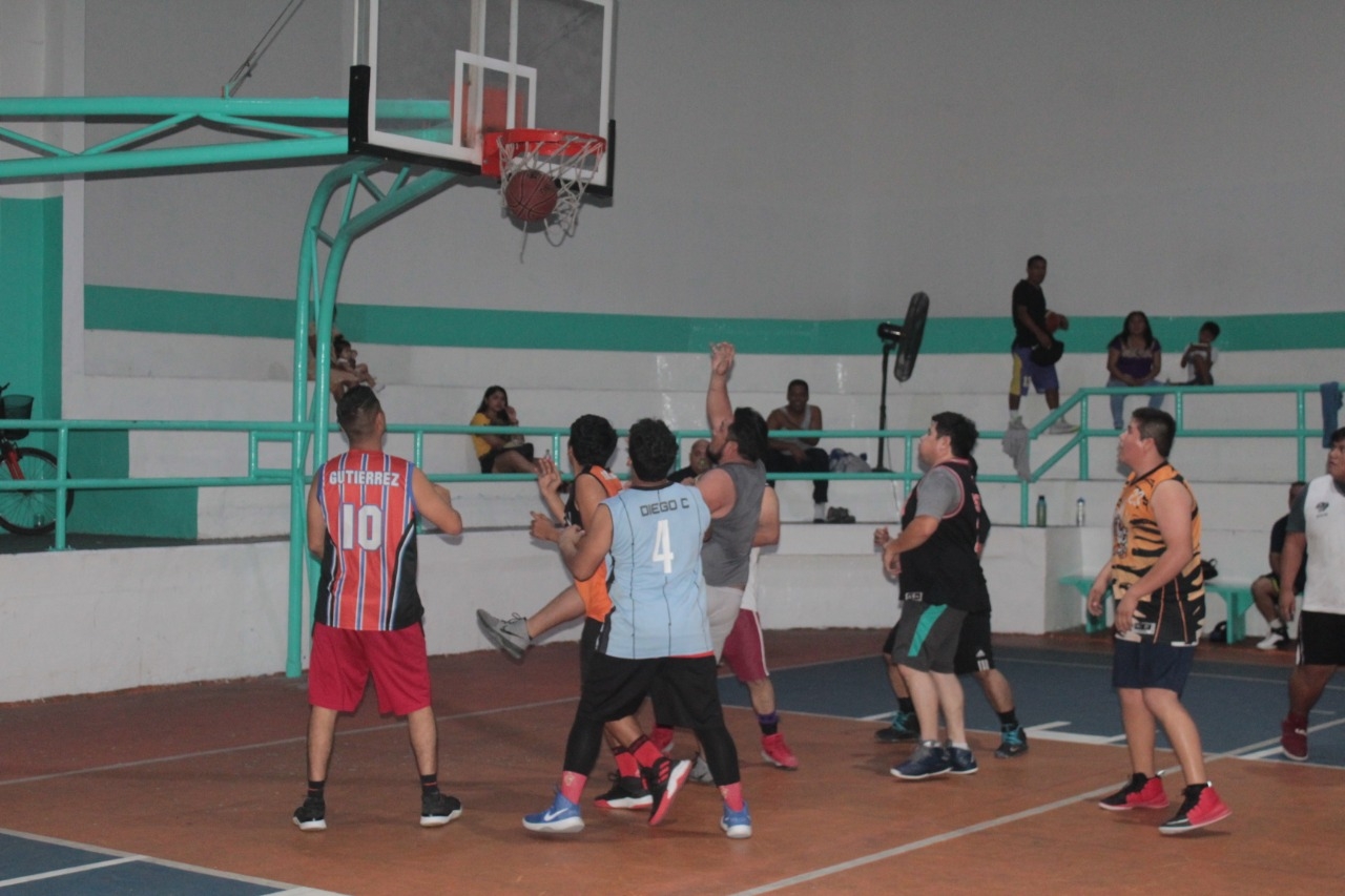 Por COVID-19, canchas de Ciudad del Carmen dejan de recibir visitas