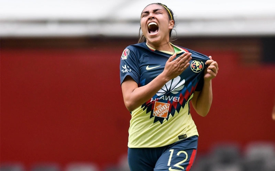 Estefanía Fuentes, ex jugadora del América, pido apoyo para comprar zapatos