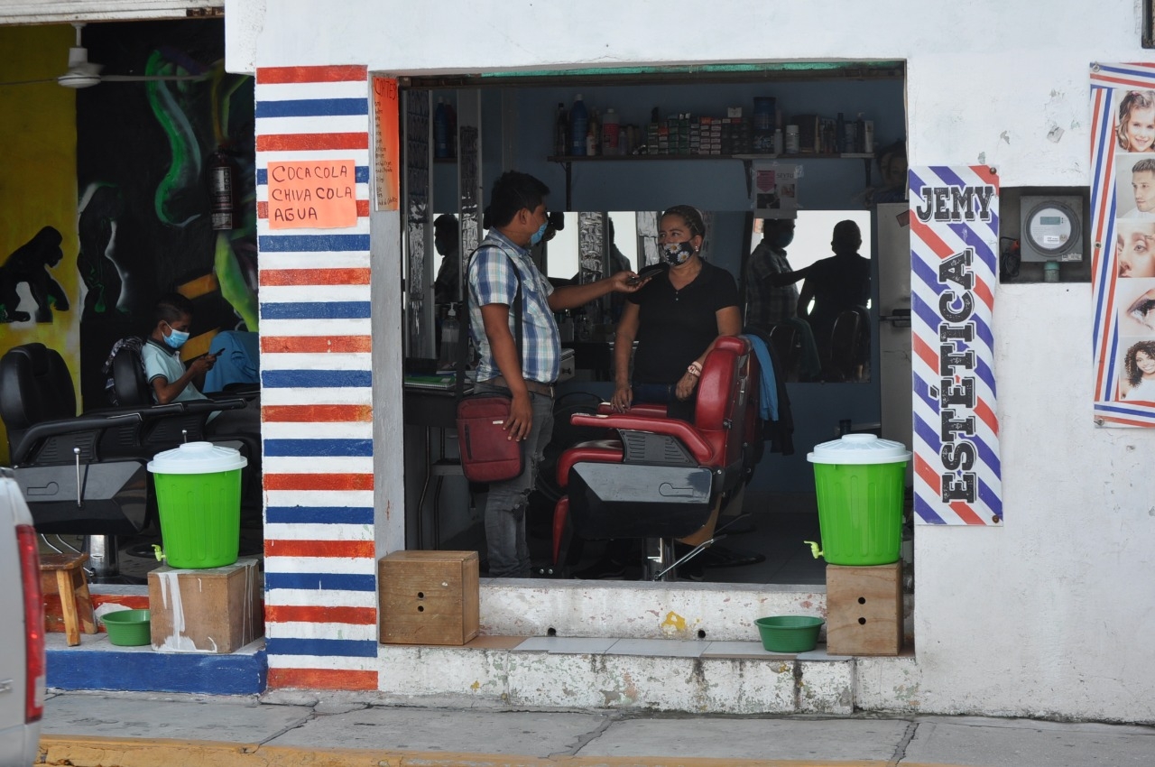 Estilista de Ciudad del Carmen podría perder su negocio por falta de clientes