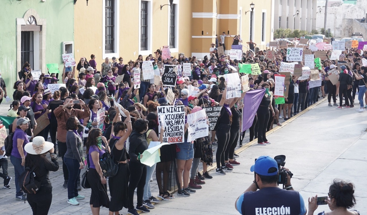 Colectivos feministas de Campeche exigen seguridad para su próxima protesta