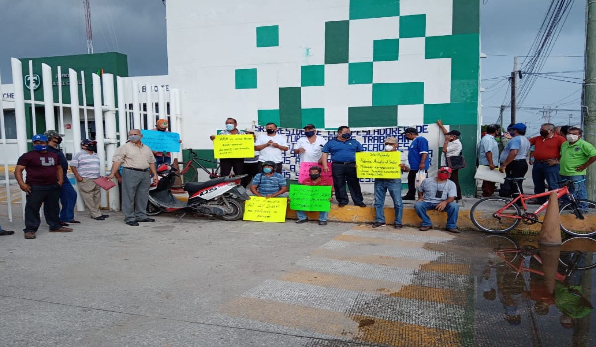 Pescadores se manifiestan por el alto costo del diésel en Ciudad del Carmen