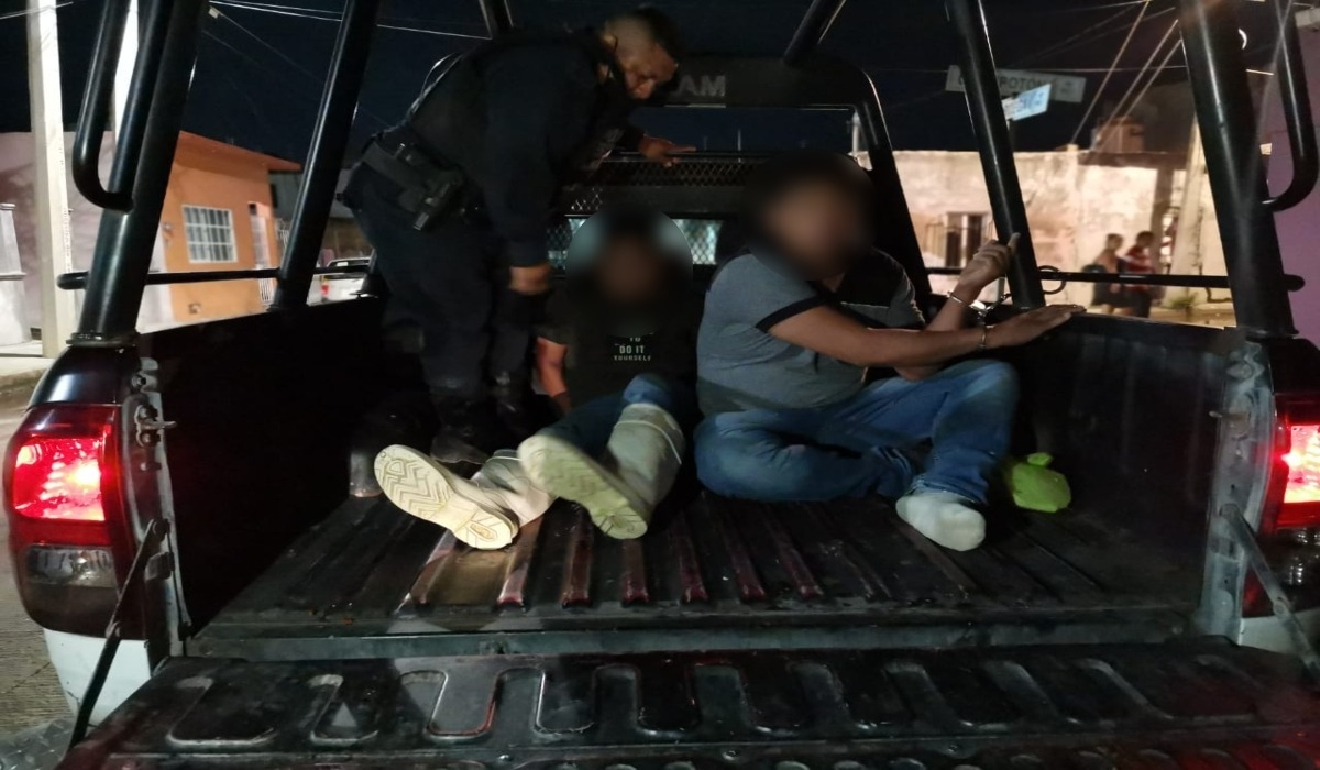 Arrestan a dos hombres en estado de ebriedad en Ciudad del Carmen