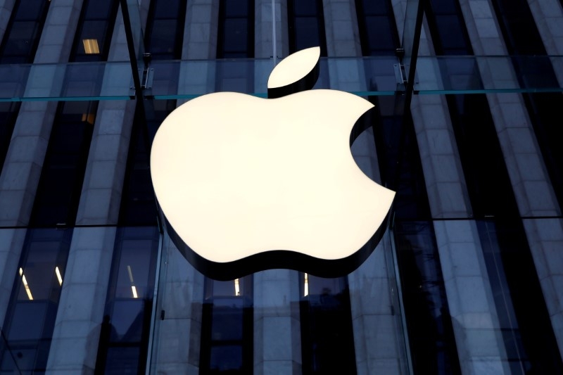 Apple alcanza valor histórico en Wall Street; 3 mil millones de dólares