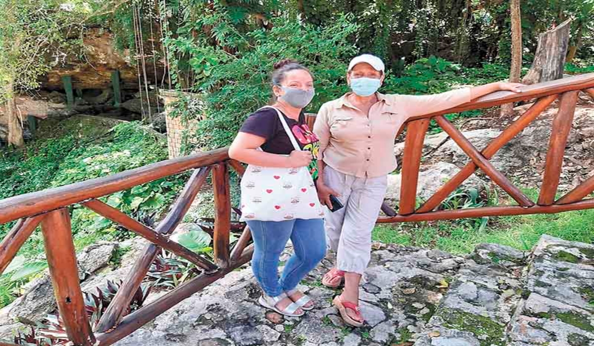 Con poca afluencia de visitantes, reabre el cenote Zací de Valladolid