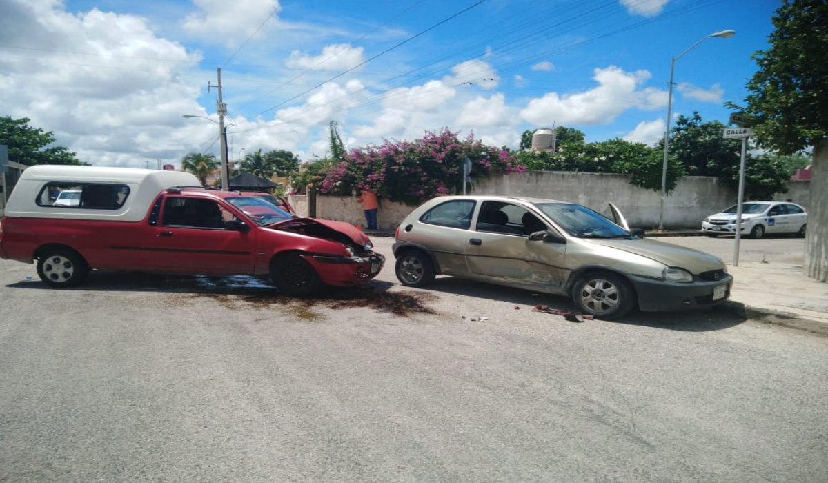 Por conducir en sentido contrario, chófer protagoniza accidente en Ciudad Caucel