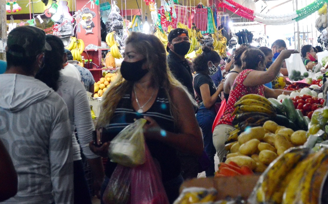 Repunta movilidad en comercios y calles de Campeche