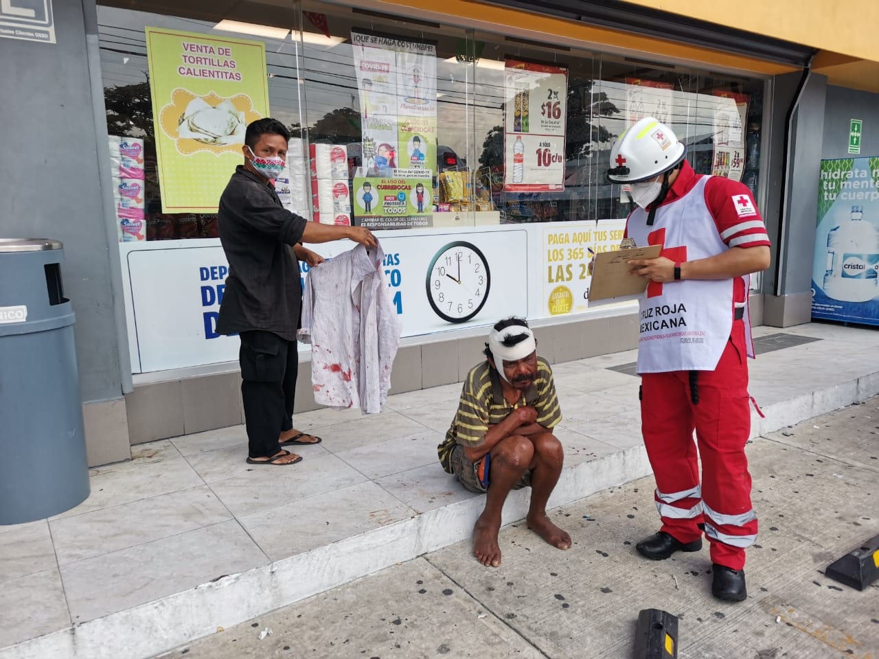 Por resistirse a un asalto, indigente termina lesionado en Ciudad del Carmen