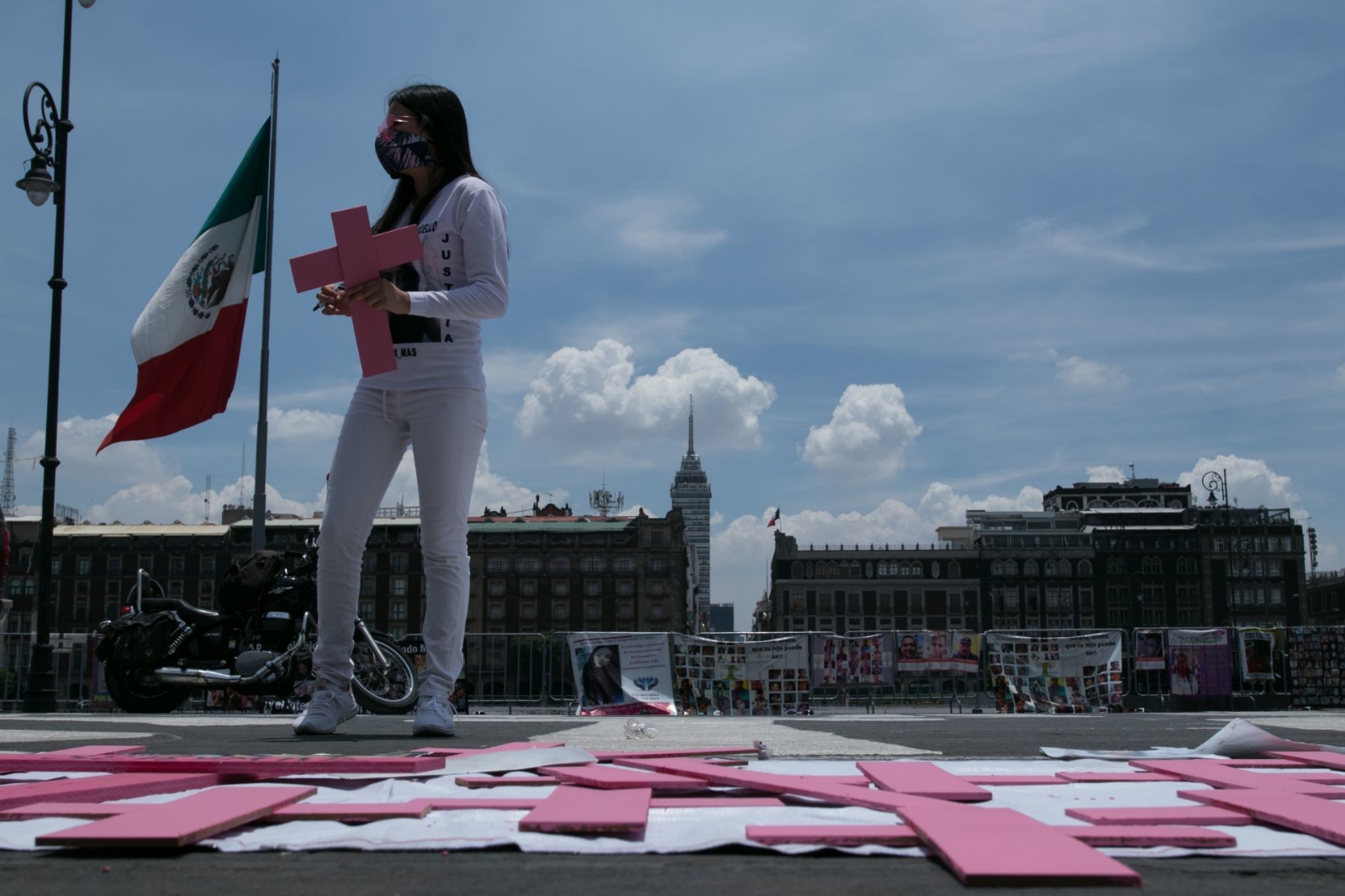 Reportan feminicidios en varios estados de México en plenas fiestas patrias