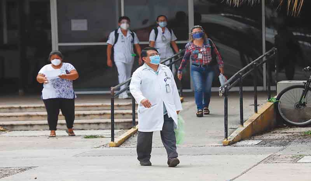 Se jubilará parte del personal de Salud que fue sancionado en Yucatán