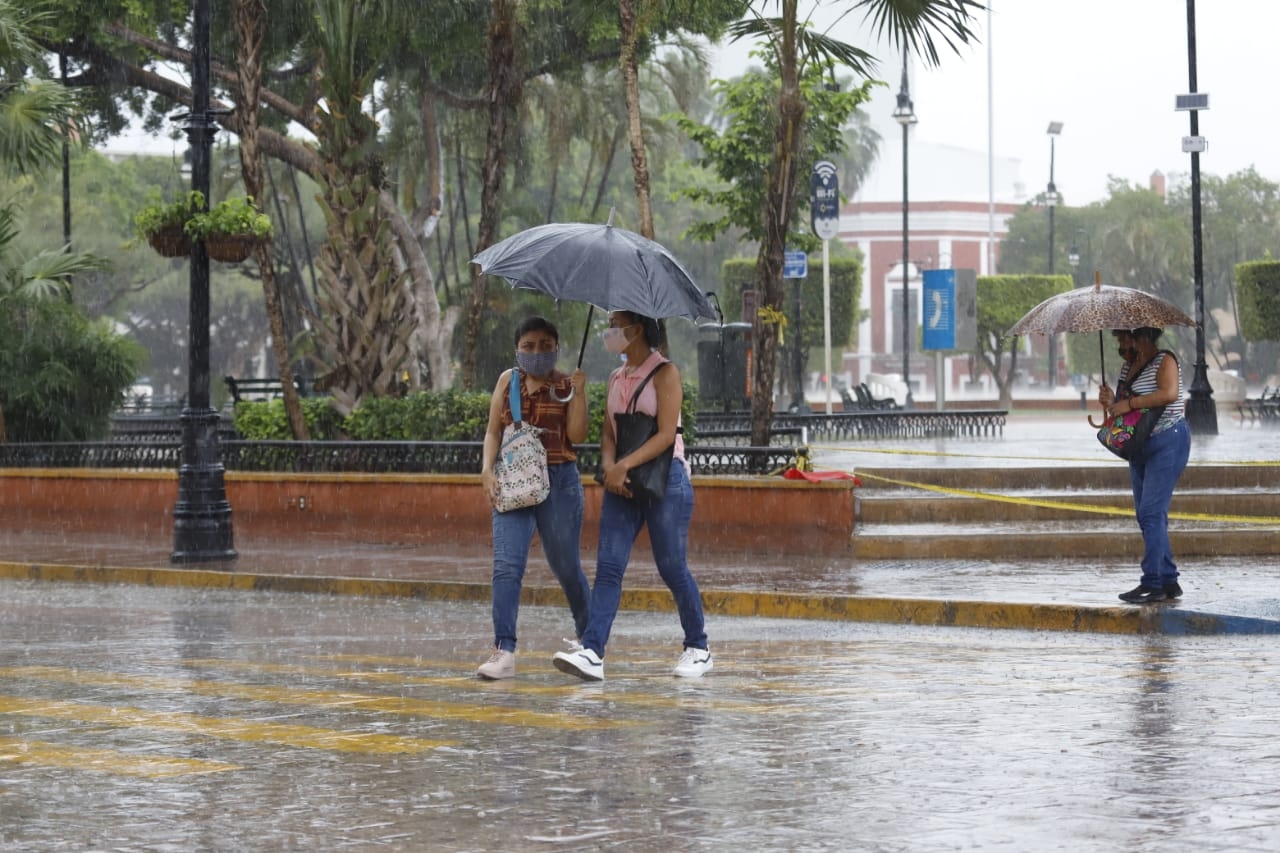 Este sábado, pese a la lluvia persistirán las altas temperaturas