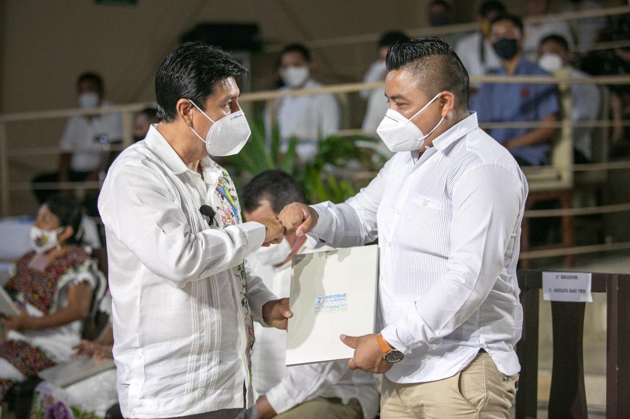 El presidente municipal de Tulum hizo entrega del Segundo Informe de Gobierno Foto: Romana Mora