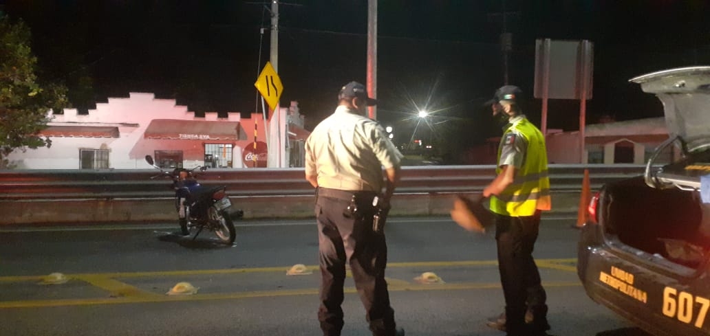 El conductor de la motocicleta fue puesto a disposición de la Fiscalía Foto: David Chan Caamal