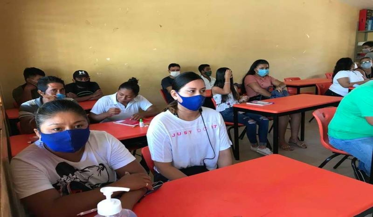 Con 79 estudiantes, inician las clases en la Universidad del Bienestar de Pucté