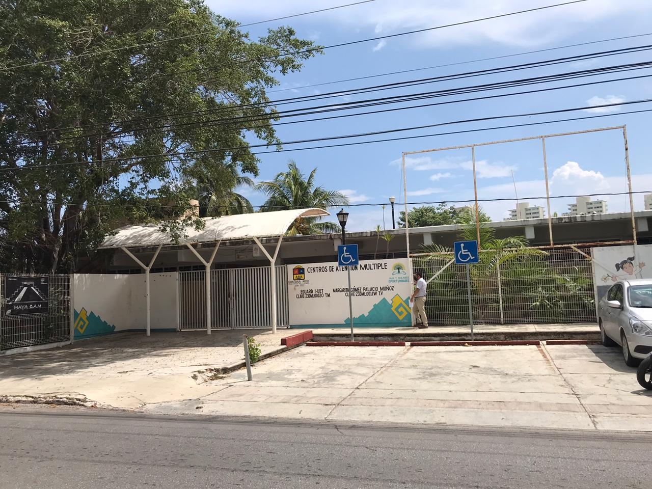 Vandalizan Centro de Atención Múltiple “Eduart Huet" en Cancún